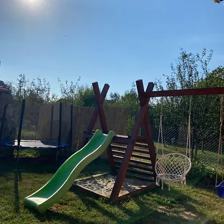 Casa de Férias Vikendica Na Dan