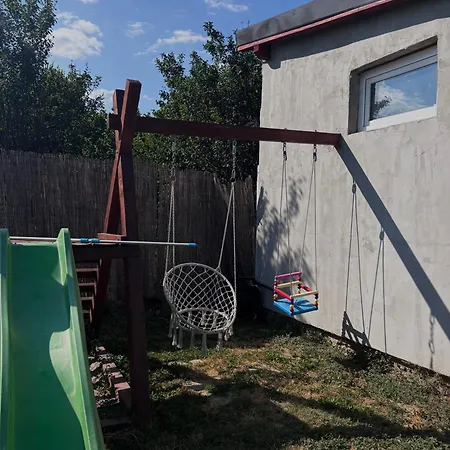 Casa de Férias Vikendica Na Dan Novi Sad